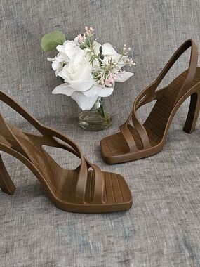 Bottega Veneta Brown Rubber Slingback Heels Size 6 US